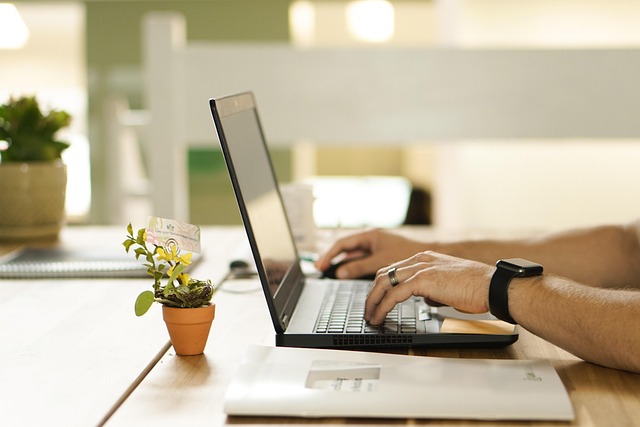 De essentie van online marketing: wat het is en hoe het werkt
